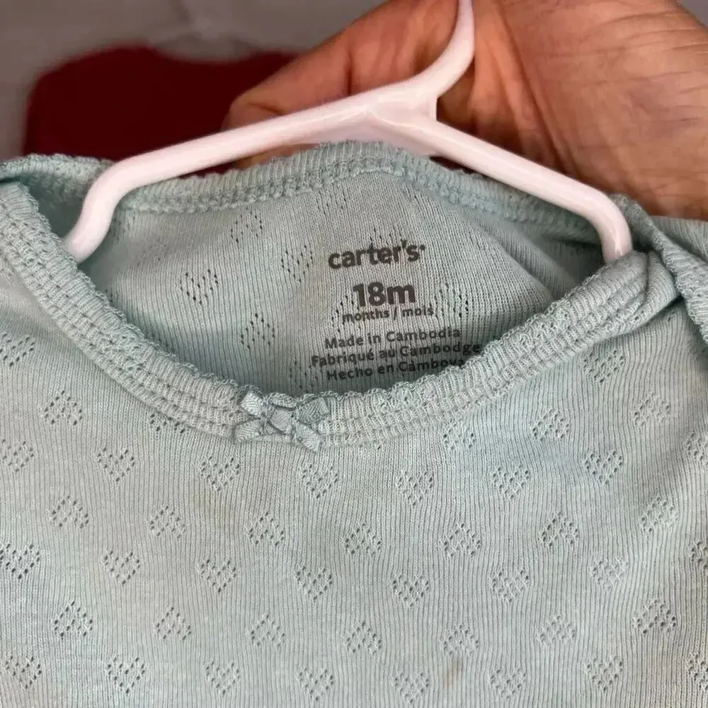 Carter’s baby girl long sleeve pointelle body suits/Onesies Size 18 months